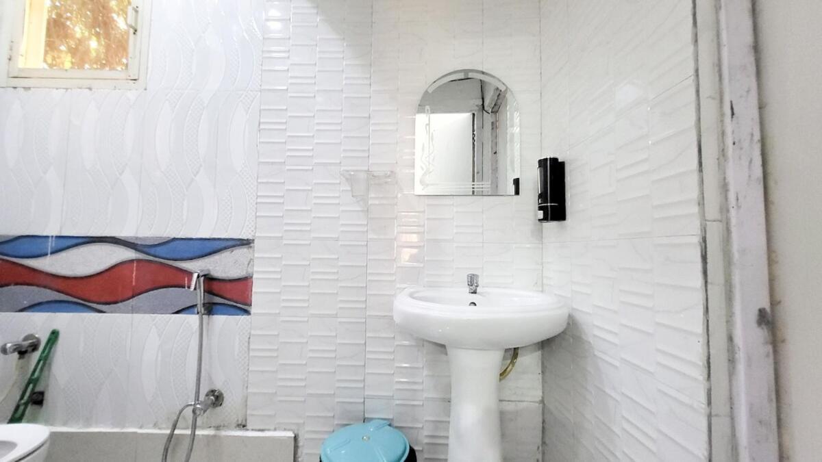 Vacationbuddy 2 Bhk Farmstay With Pool At نويدا الكبرى المظهر الخارجي الصورة